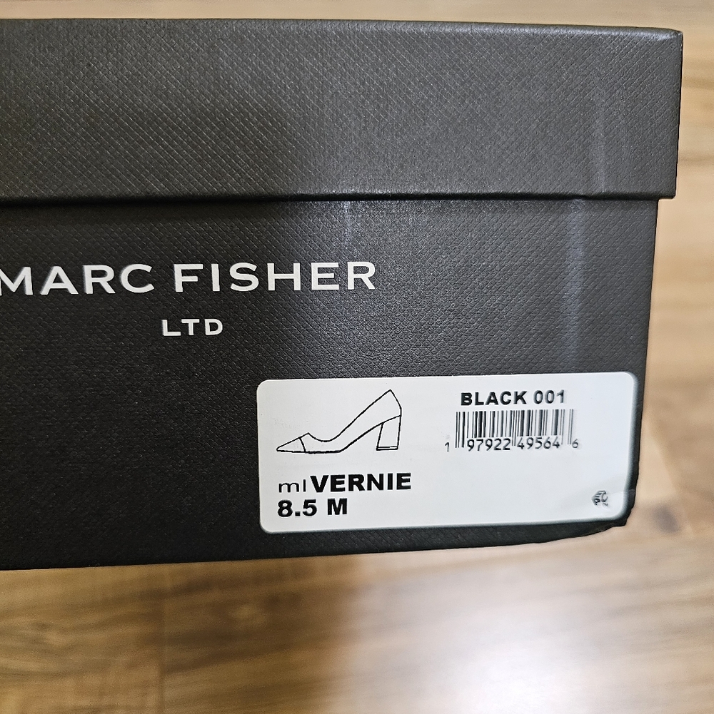 Marc Fisher LTD Vernie Block Heel Pump - Picture 9 of 11
